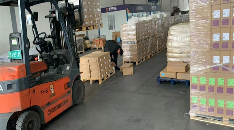 临沂到佳木斯物流公司-电子电器运输-自备车辆多部